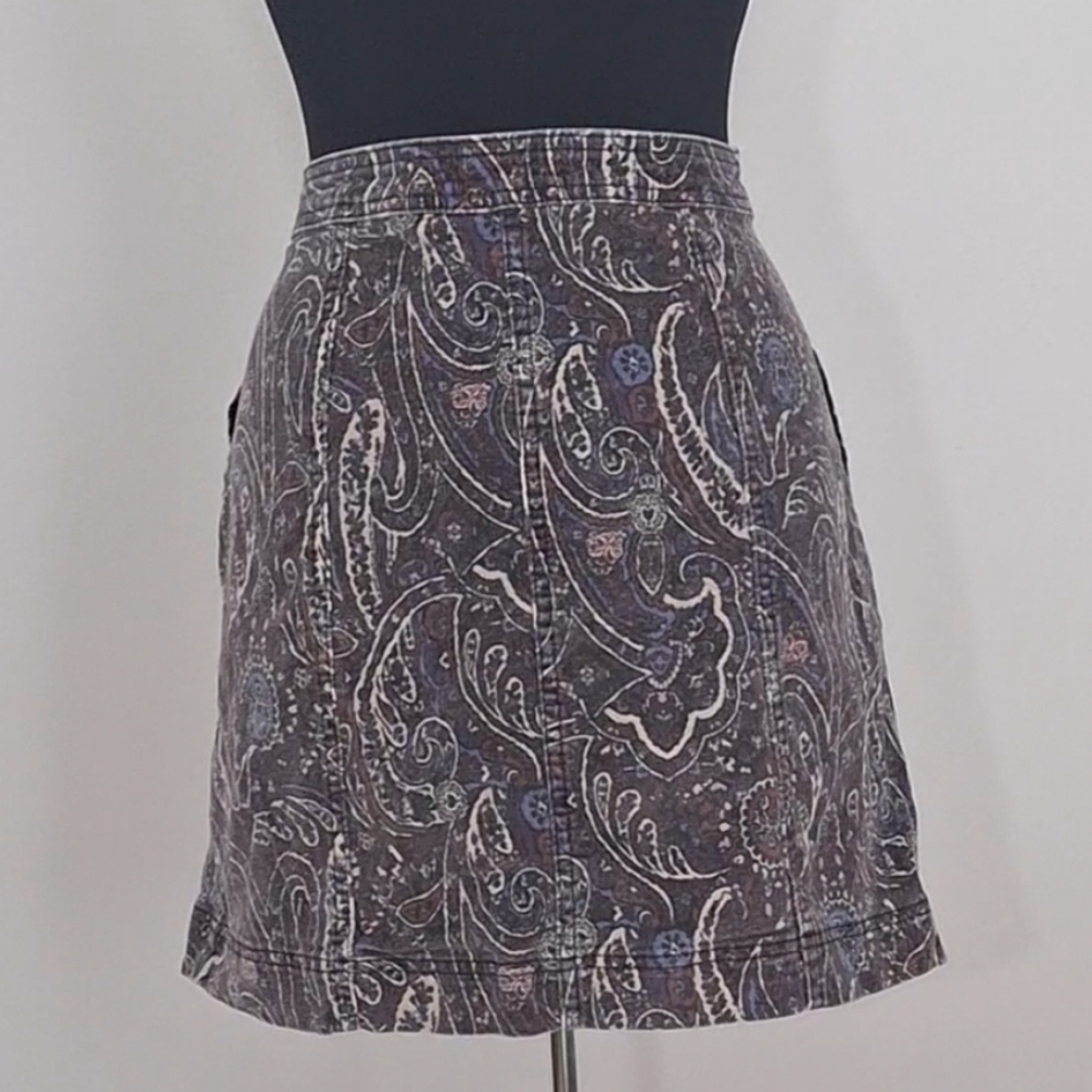 Knox Rose Skirt - Picture 2 of 8